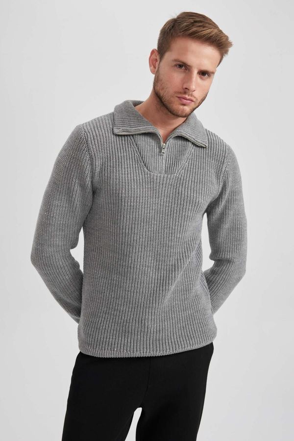 DEFACTO DEFACTO Standard Fit Stand Collar Zippered Thessaloniki Fabric Sweater