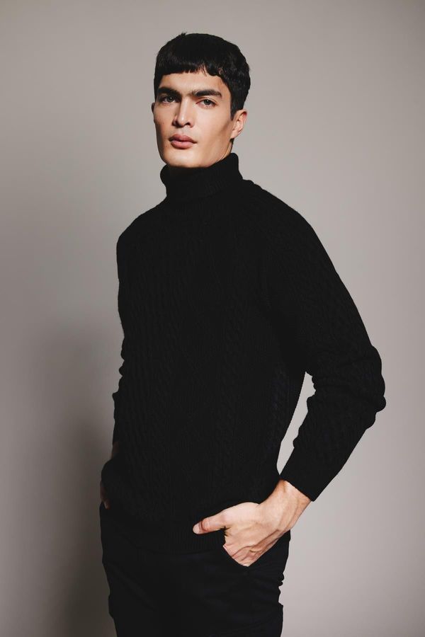 DEFACTO DEFACTO Standard Fit Turtleneck Knit Sweater