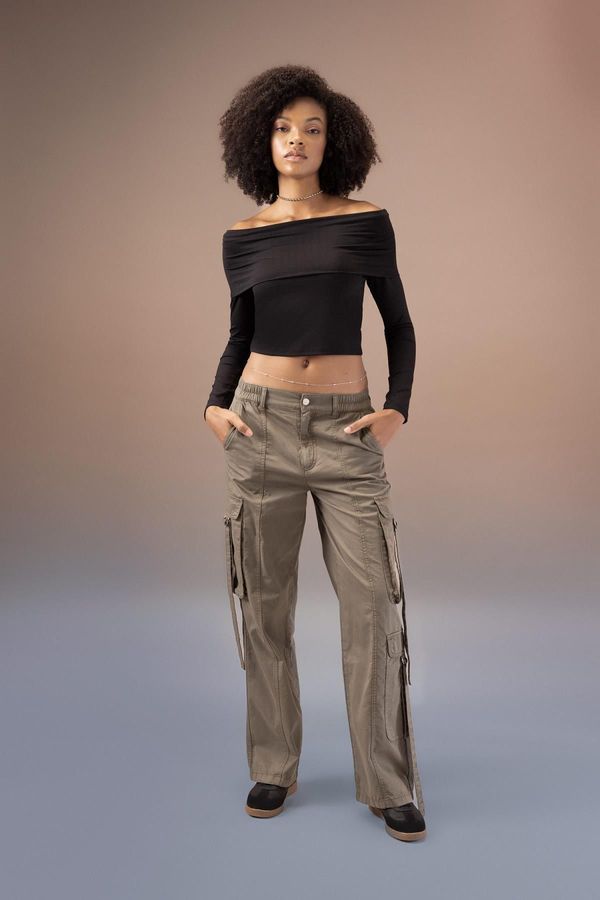 DEFACTO DEFACTO Straight Fit Cargo Pocket High Waist Standard Length Gabardine Trousers