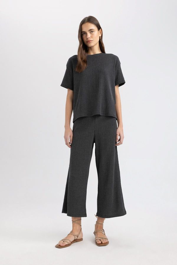 DEFACTO DEFACTO Wide Leg Normal Waist Straight Leg Midi Crepe Trousers