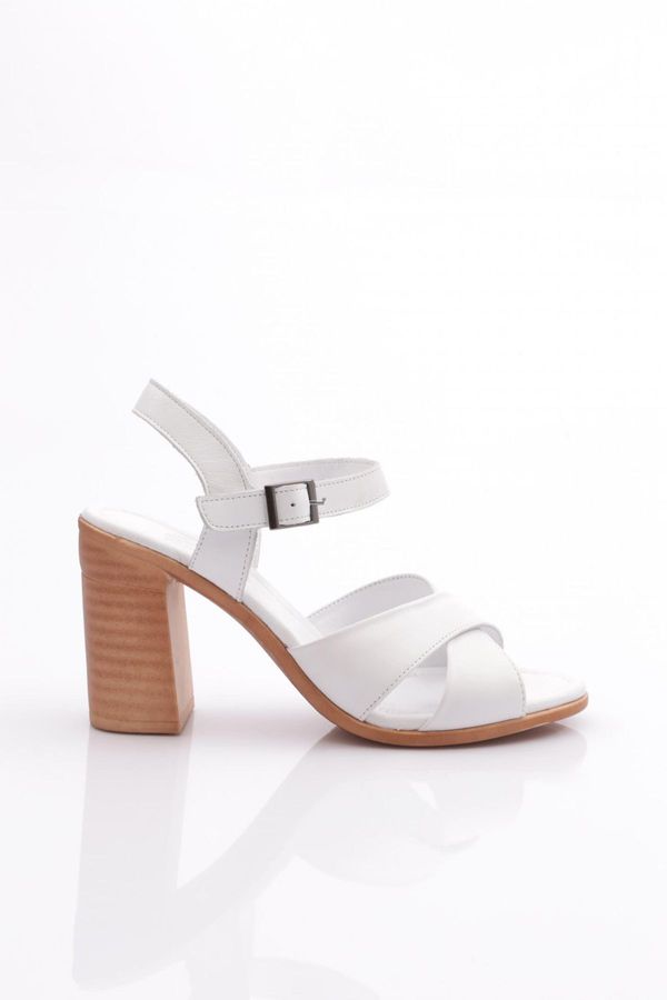 DGN DGN 2110 Women's Sandals Genuine Leather White