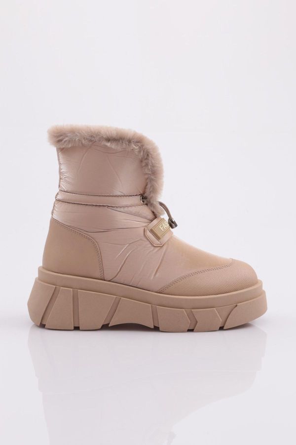 DGN DGN 2204 Women's Rubber Lace-Up Shearling Boots.