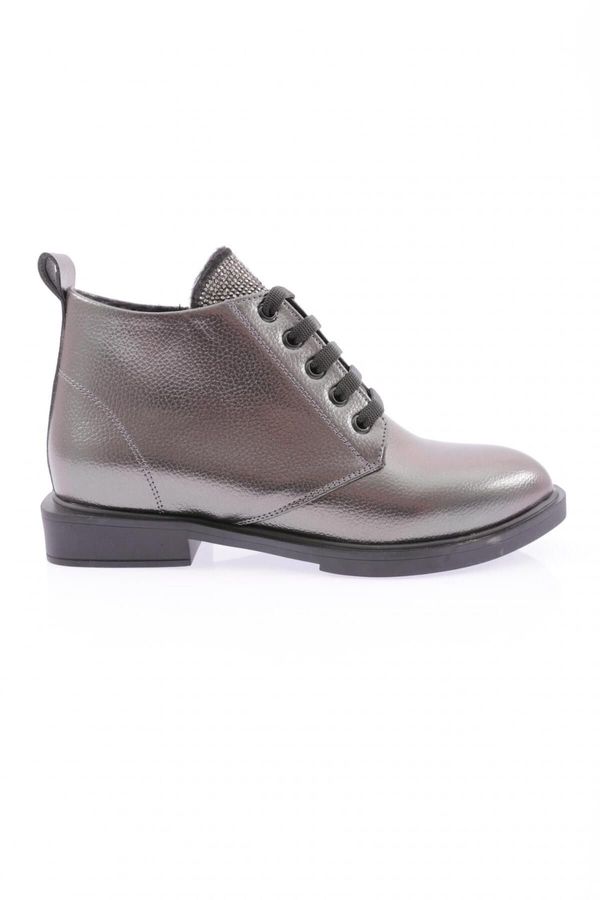 DGN DGN 222-22k Women's Lace-Up Ankle Boots PLATINUM ROLAX