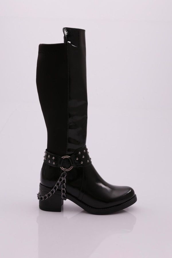 DGN DGN 707 Women's Ankle Buckle Chain Detailed Back Stretch Heel Boots.