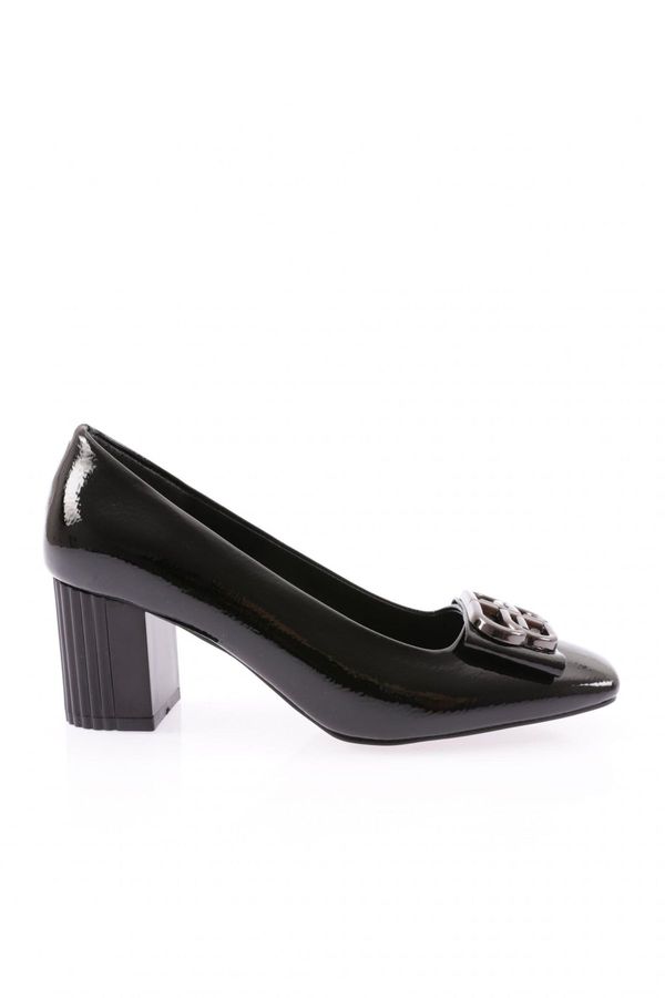 DGN DGN K670 Women's Heeled Shoes with Iron Accessories.