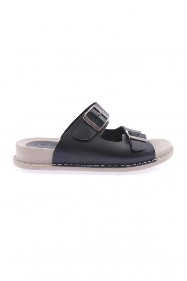 DGN DGN P32-23y Women's Slippers