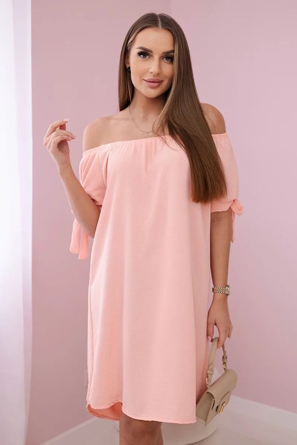 Kesi Dress with a tie on the sleeves apricot