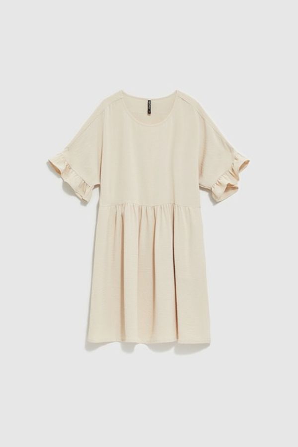 Moodo Dress with ruffles on the sleeves