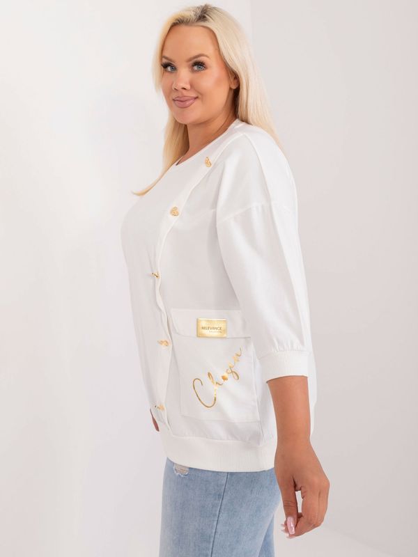 Fashionhunters Ecru plus size blouse with heart-shaped appliqué