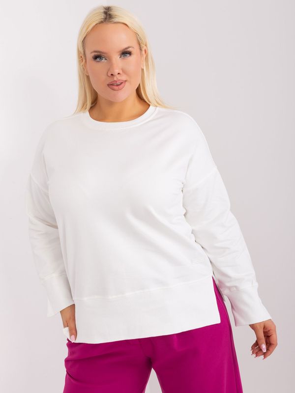 Fashionhunters Ecru Plus Size Round Neck Sweatshirt