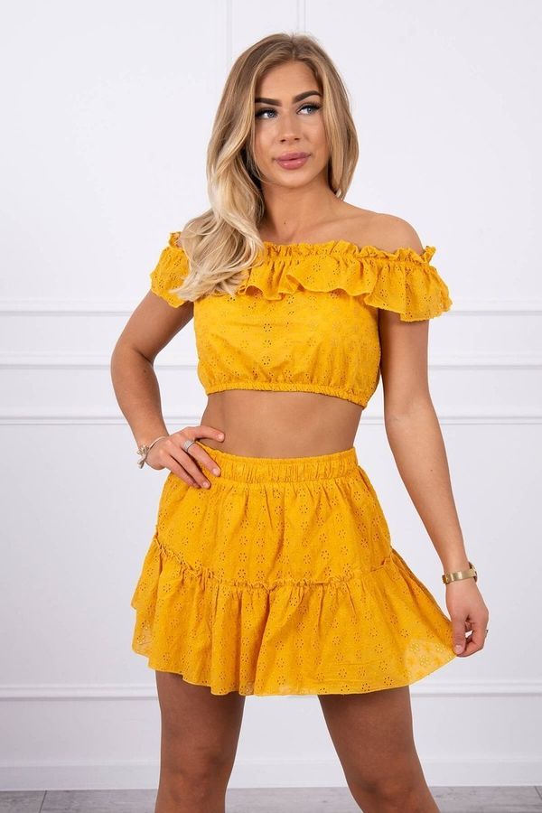 Kesi Embroidered mustard set without shoulders