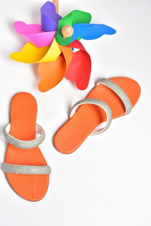 Fox Shoes Fox Shoes Orange Stone Detailed Women's Slippers