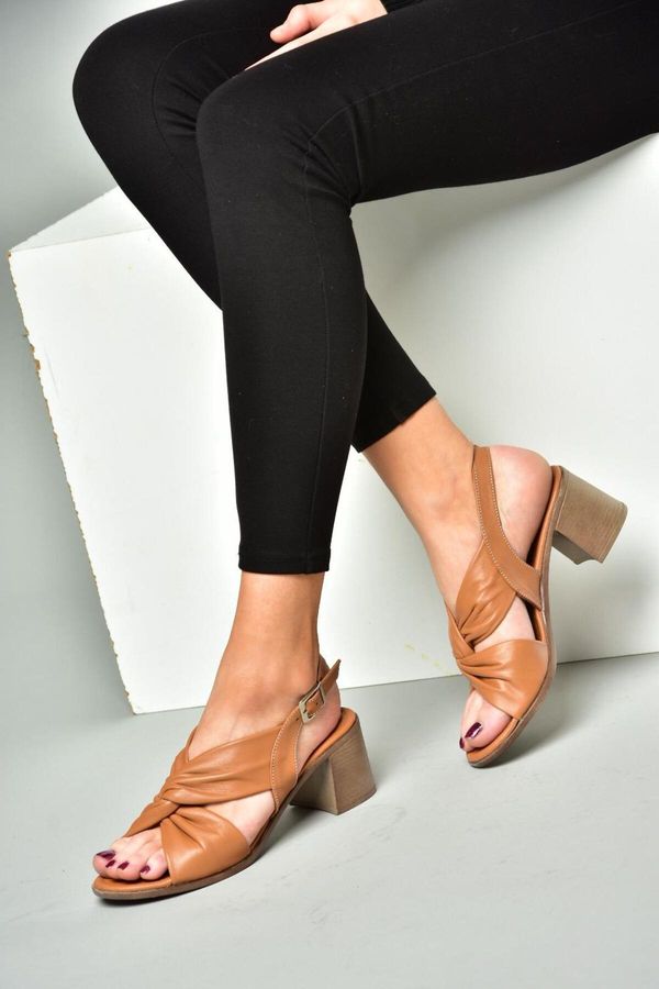 Fox Shoes Fox Shoes P555450103 Tan Genuine Leather Thick Heeled Women's Shoe