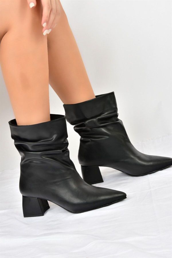 Fox Shoes Fox Shoes Women's Black Low Heel Boots