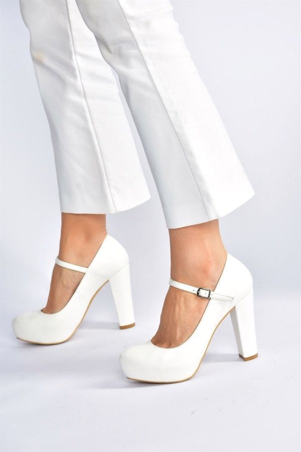 Fox Shoes Fox Shoes Women's White Platform Heeled Evening Shoes