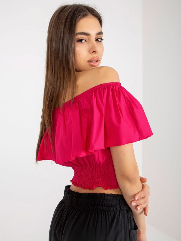 Fashionhunters Fuchsia short Spanish blouse with frills