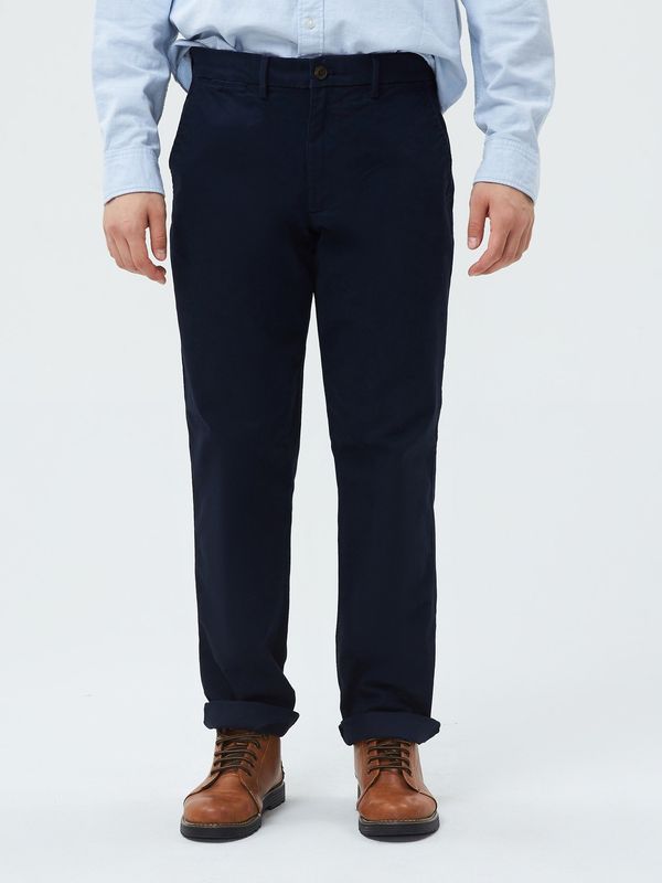 GAP GAP Pants essential khakis in straight fit with Flex - Men