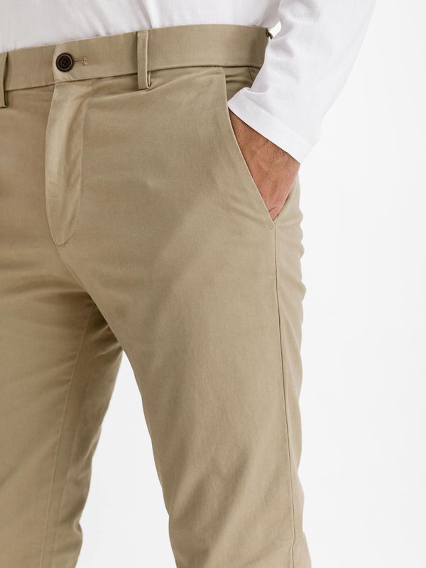 GAP GAP Pants modern khakis in skinny fit with Flex - Men