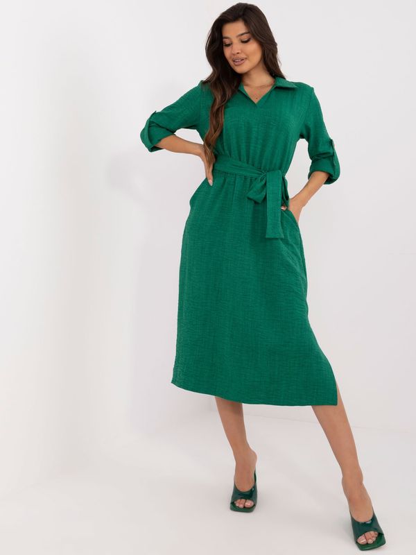 Fashionhunters Green midi shirt dress with collar