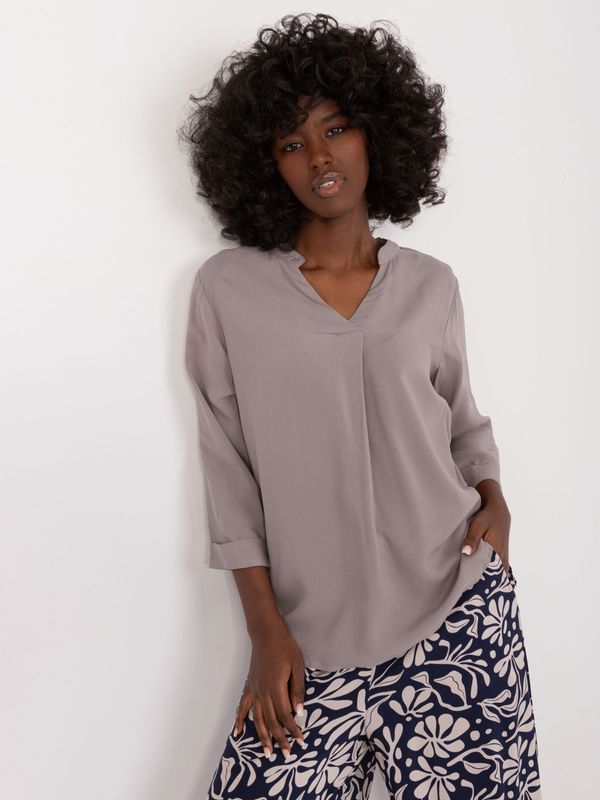 Fashionhunters Grey airy summer blouse made of viscose SUBLEVEL