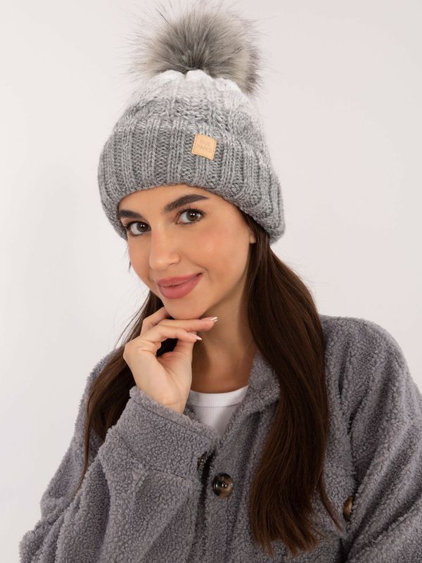 Fashionhunters Grey women's knitted winter hat RUE PARIS