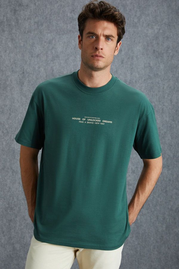 GRIMELANGE GRIMELANGE Frank Men's Thick Textured Print Detail Oversize & 100 Organic Cotton Green T-shirt