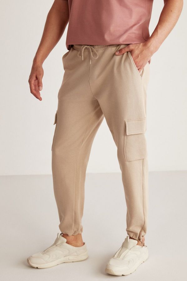 GRIMELANGE GRIMELANGE Jadon Men's Cargo Pocket Regular Fit Elastic 5 Pocket Beige Sweatpants with Stopper