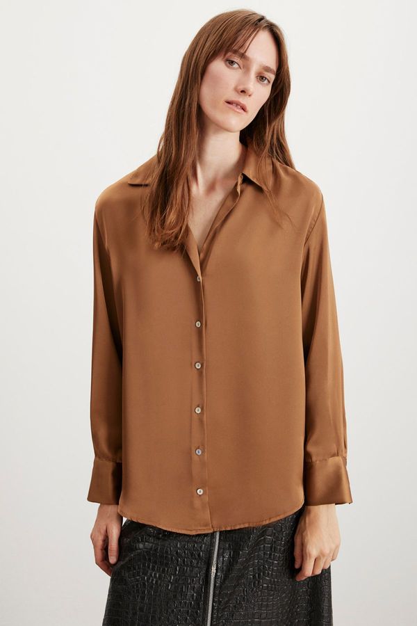 GRIMELANGE GRIMELANGE Sheila Women's Premium Satin Woven Relaxed Fit Casual Cut Long Sleeve Pocketless Brown Shirt