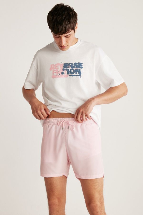 GRIMELANGE GRIMELANGE Theo Men's Lined 3-Pocket Water Repellent Fabric Marine Shorts