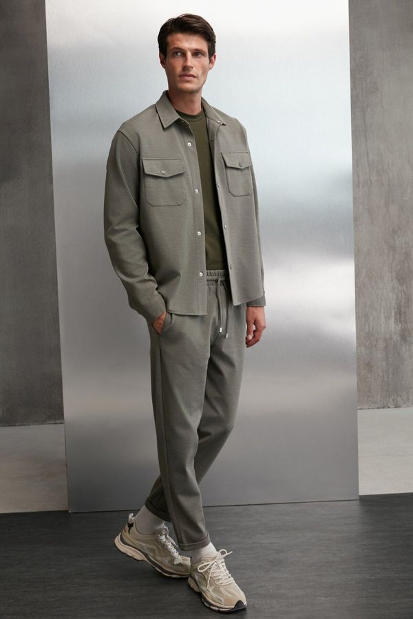 GRIMELANGE GRIMELANGE Walsh Men's Pique Look Special Fabric Flexible Double Cuff Cord Elastic Waist Khaki Trousers