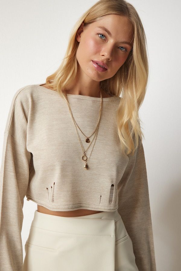Happiness İstanbul Happiness İstanbul Women's Beige Ripped Detailed Knitwear Crop Sweater