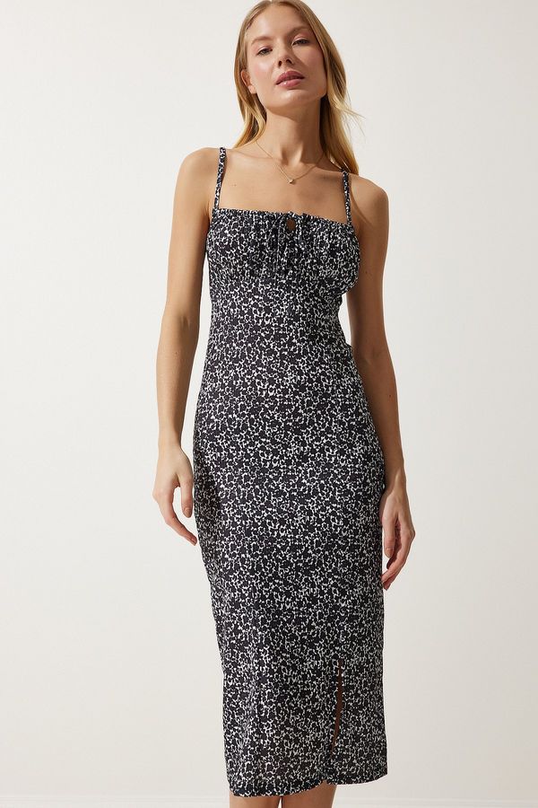Happiness İstanbul Happiness İstanbul Women's Black and White Floral Slit Summer Knitted Dress