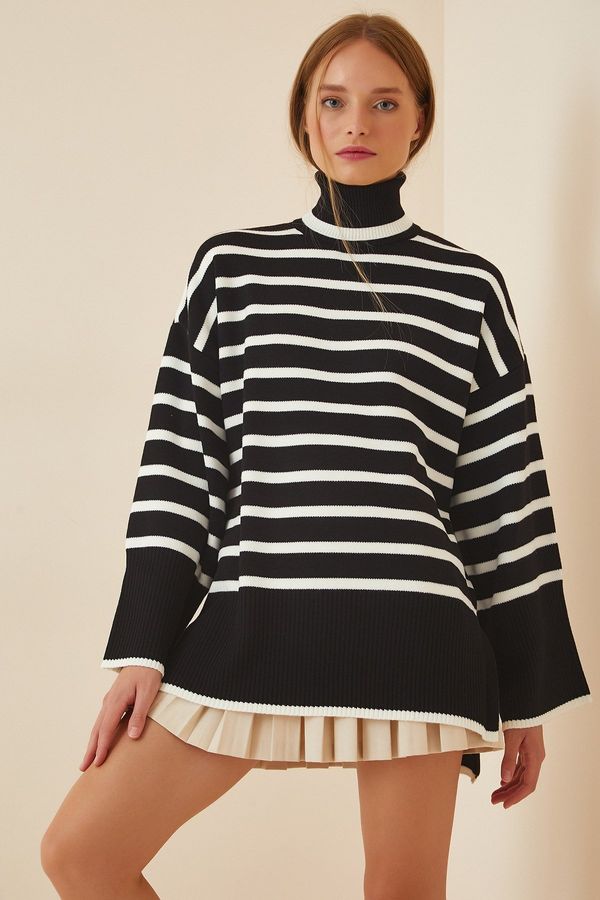 Happiness İstanbul Happiness İstanbul Women's Black and White Turtleneck Striped Oversize Knitwear Sweater
