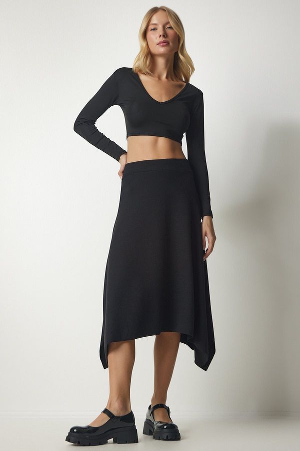 Happiness İstanbul Happiness İstanbul Women's Black Asymmetrical Cut Corduroy Knitted Skirt