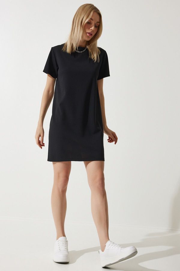 Happiness İstanbul Happiness İstanbul Women's Black Crew Neck Basic Crepe Dress