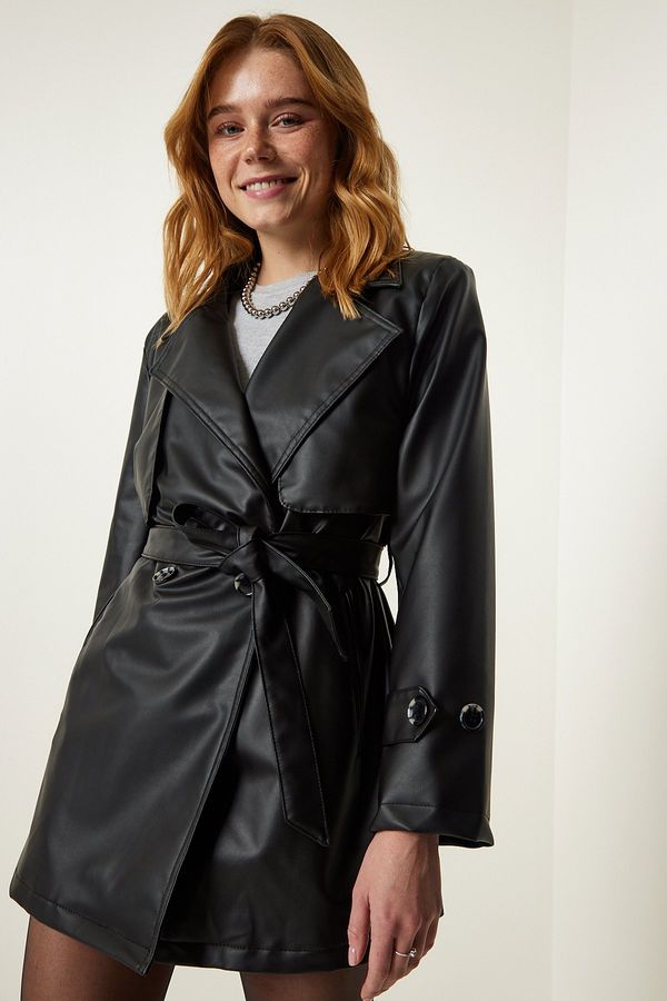 Happiness İstanbul Happiness İstanbul Women's Black Faux Leather Double Breasted Collar Short Trench Coat