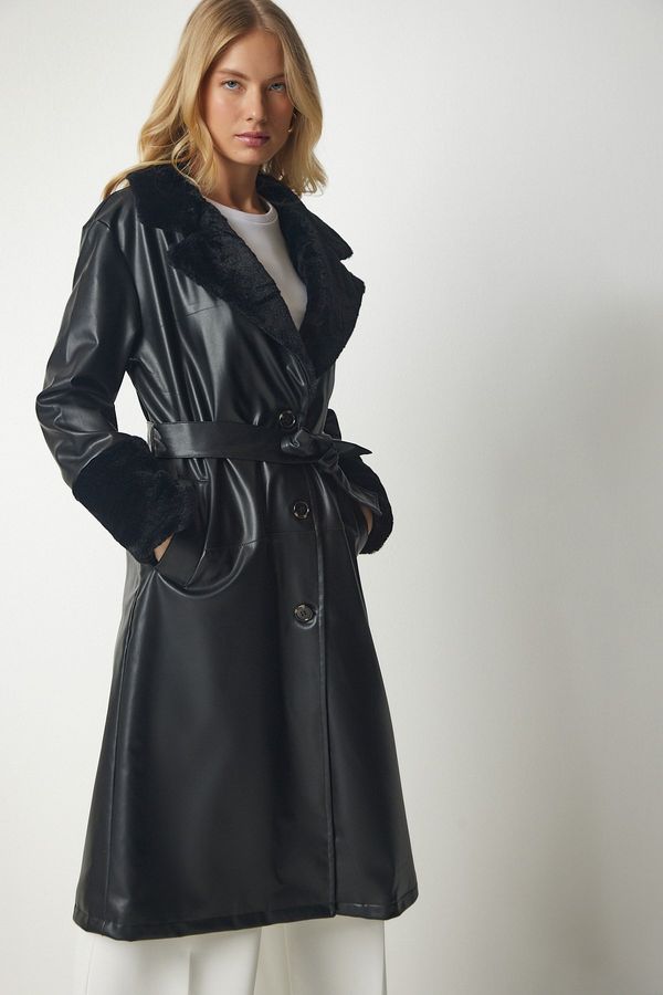 Happiness İstanbul Happiness İstanbul Women's Black Fur Collar Faux Leather Coat