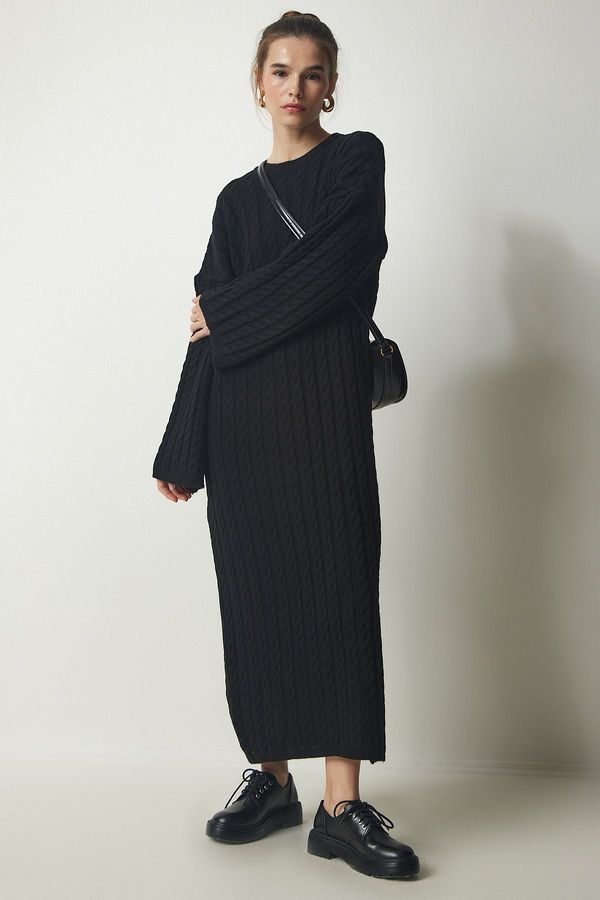 Happiness İstanbul Happiness İstanbul Women's Black Knitted Detailed Thick Oversize Knitwear Dress