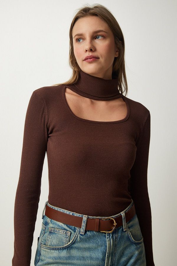 Happiness İstanbul Happiness İstanbul Women's Brown Cut Out Detailed Turtleneck Ribbed Knitted Blouse