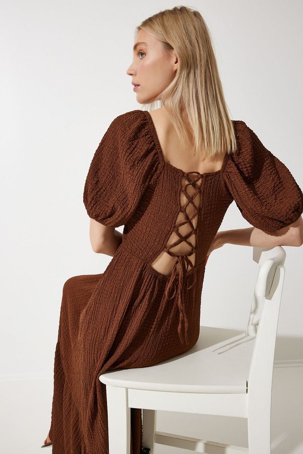 Happiness İstanbul Happiness İstanbul Women's Brown Heart Collar Textured Summer Knitted Dress