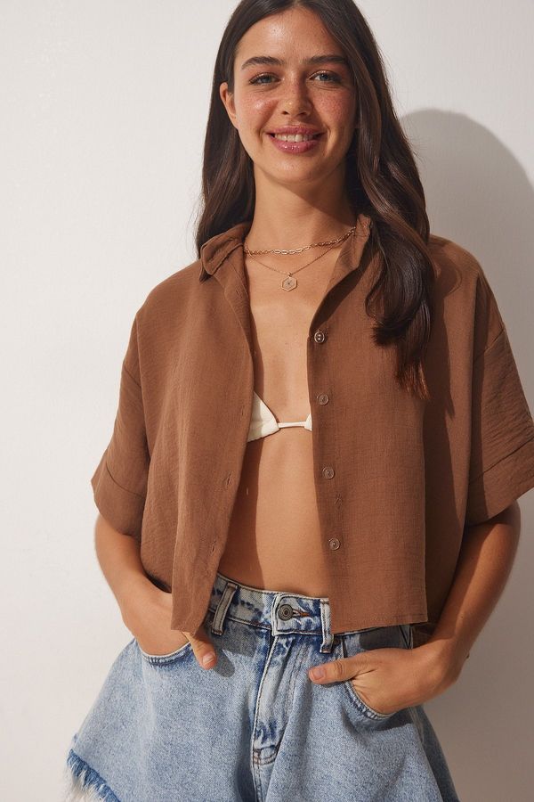 Happiness İstanbul Happiness İstanbul Women's Brown Linen Crop Shirt