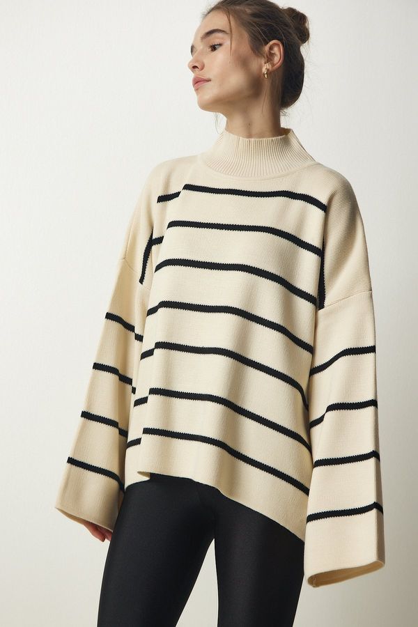 Happiness İstanbul Happiness İstanbul Women's Cream High Neck Striped Oversize Knitwear Sweater