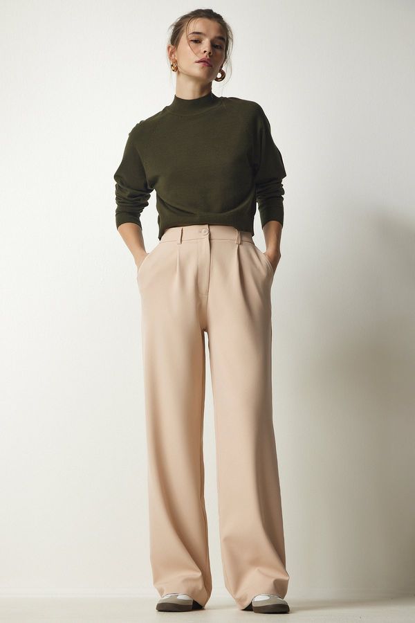 Happiness İstanbul Happiness İstanbul Women's Cream Pleated Woven Trousers