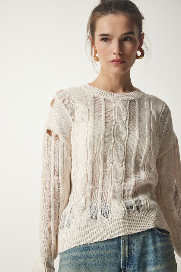 Happiness İstanbul Happiness İstanbul Women's Cream Ripped Detail Knitwear Sweater