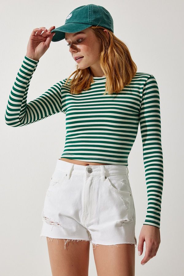 Happiness İstanbul Happiness İstanbul Women's Dark Green Crew Neck Striped Crop Knitted Blouse