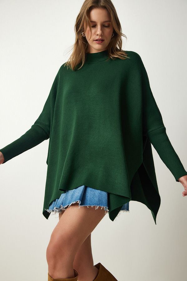Happiness İstanbul Happiness İstanbul Women's Emerald Green Side Slit Oversize Poncho Sweater