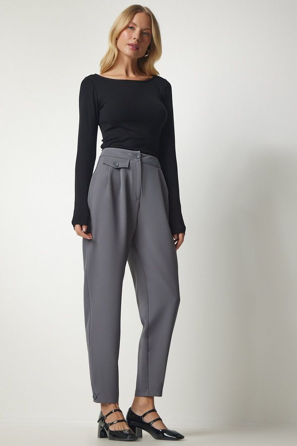 Happiness İstanbul Happiness İstanbul Women's Gray Buttoned Stylish Woven Trousers
