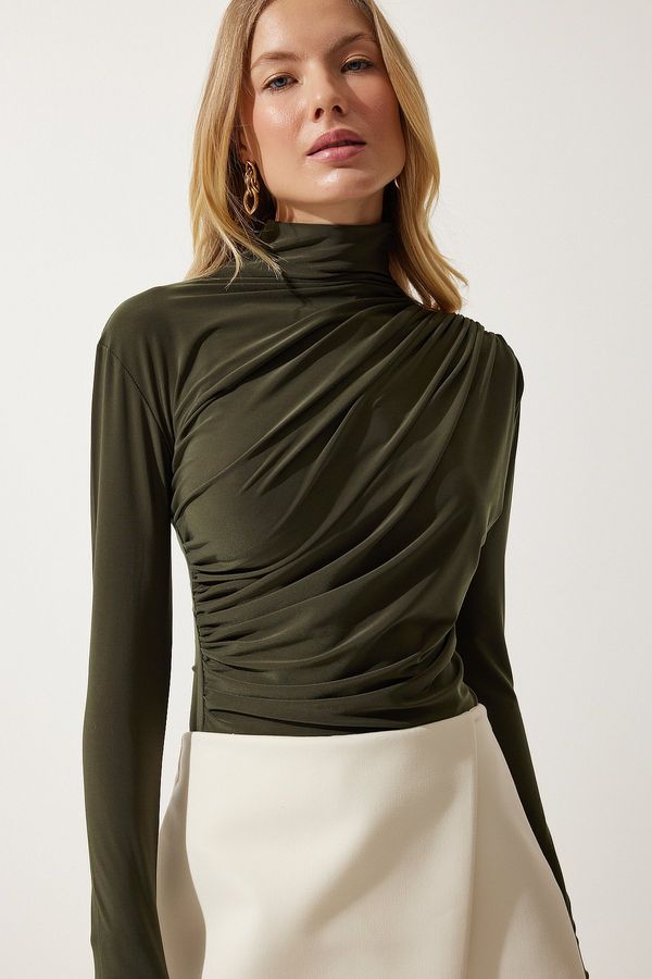 Happiness İstanbul Happiness İstanbul Women's Khaki Ruffle Detailed High Collar Sandy Blouse