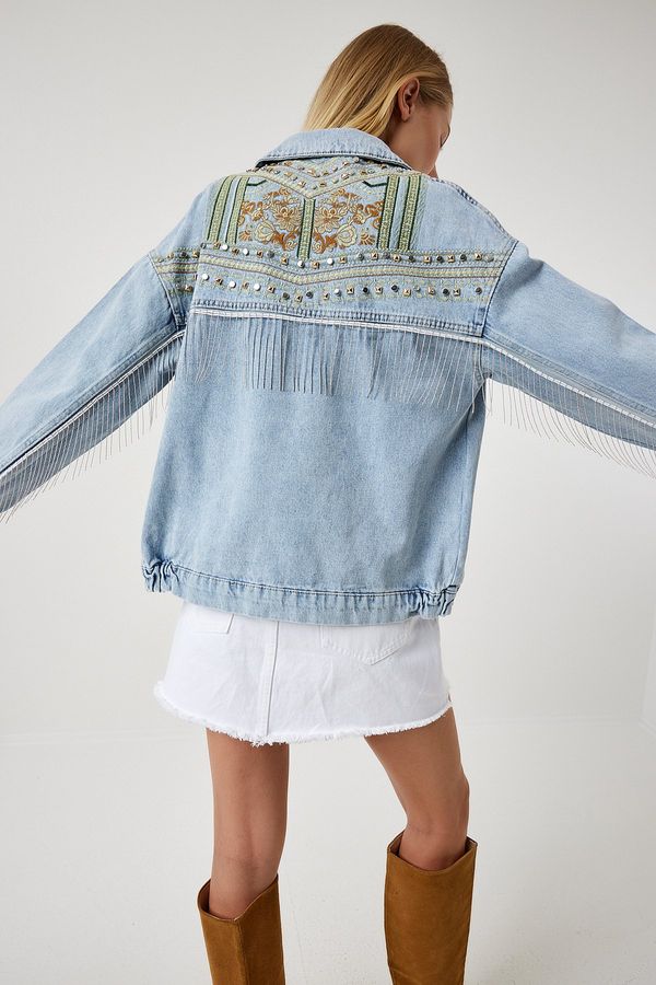 Happiness İstanbul Happiness İstanbul Women's Light Blue Chain And Embroidery Detail Denim Jacket