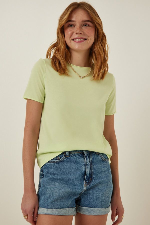 Happiness İstanbul Happiness İstanbul Women's Light Green Crew Neck Basic Knitted T-Shirt